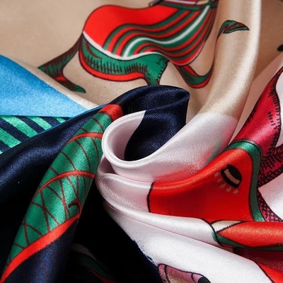Customized Scarf Eyeshade Gift Box with Fashion Design Hotel and Resort Target Market