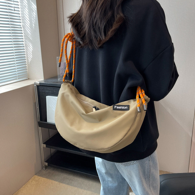 Printing Techniques for Graphics UV Printed Fashionable Sports Shoulder Bag