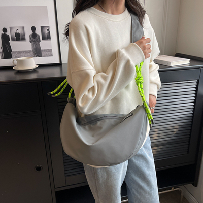 Printing Techniques for Graphics UV Printed Fashionable Sports Shoulder Bag
