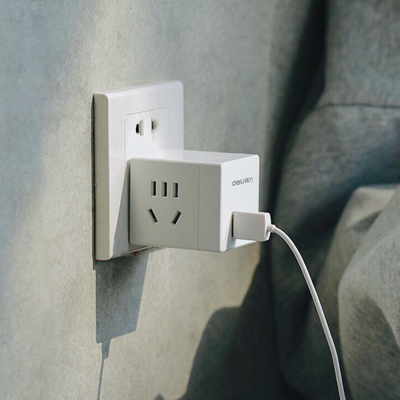 Small Wireless Socket with 2 Holes and 2 USB Ports Intelligent Converter Customer's Logo