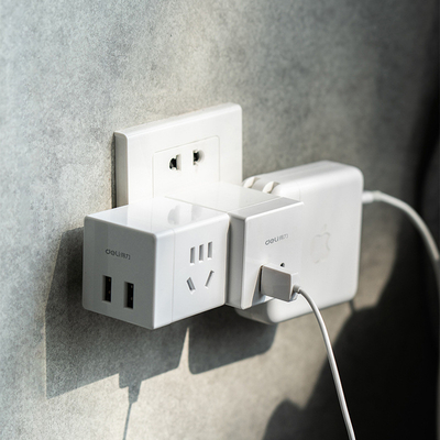 Small Wireless Socket with 2 Holes and 2 USB Ports Intelligent Converter Customer's Logo