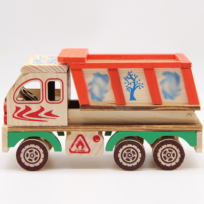 Swinging Wooden Flipper Car Model Ideal for Home Decoration and Thanksgiving Occasion