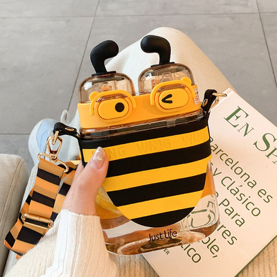 Employee Welfare Gift Idea Cute Bee Plastic Straw Cup with Back Strap and Custom Logo