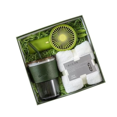 Custom Logo Cup and Hand Gift Set Perfect for Agriculture Annual Meeting at Christmas