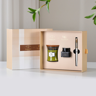 Exclusive Father's Day Gift Wycombe Abbey XL White Gold Pen WoodWick Aromatherapy Set