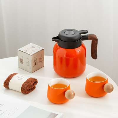 Customized Presentation Gift Set Ceramic Teapot 2 Cups Tea Towel 6 White Tea Pieces