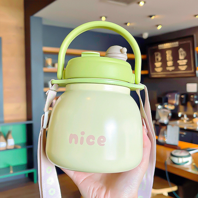 High Aesthetic and Large Capacity Insulated Cup with Handle 2 Color Graphics Printing