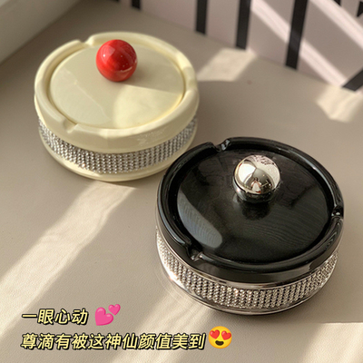 Novelty Gifts High Aesthetic Ceramic Ashtray for Office Creative Tabletop Decorations
