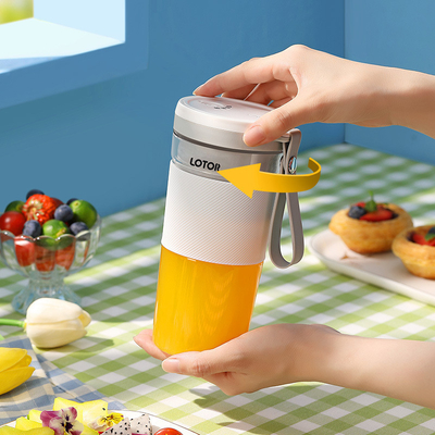 Father's Day Gifts Household Multifunctional Portable Juicer with Customer's Logo