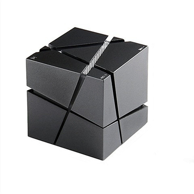 Wireless Rubik's Cube Speaker Colorful Design for Alumni Relations and Class Reunions