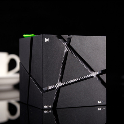 Wireless Rubik's Cube Speaker Colorful Design for Alumni Relations and Class Reunions