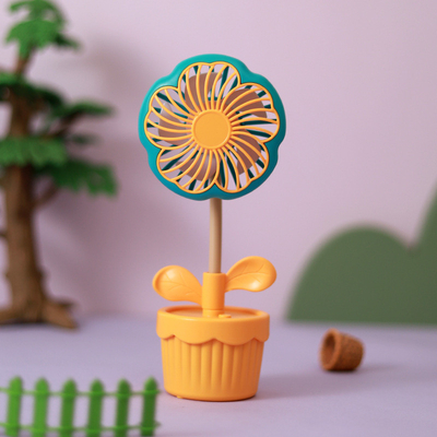 Office Products Rechargeable Potted Plant Fan in Cute Cartoon Flower Design for Summer