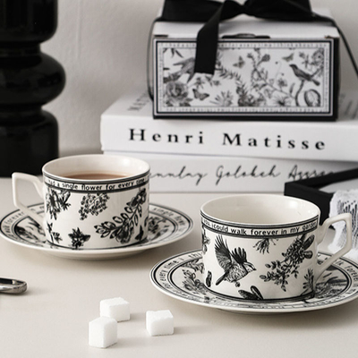 Xiao Xiangfeng Black and White Coffee Cup and Plate Combo Perfect for Sports and Games
