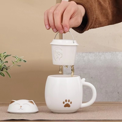 Boost Team Morale with Our Easter Gift Set Ceramic Office Mug and Atmospheric Souvenir