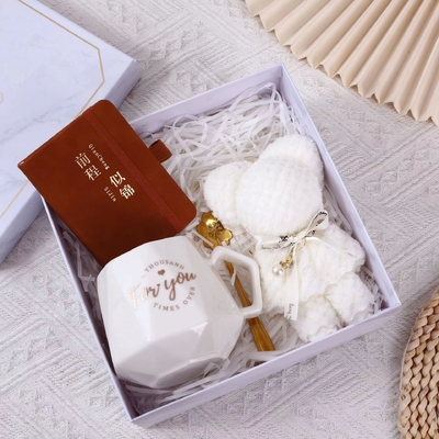 Hotel and Resort Practical Insulating Cup Warm Hand Treasure Office Products for Year