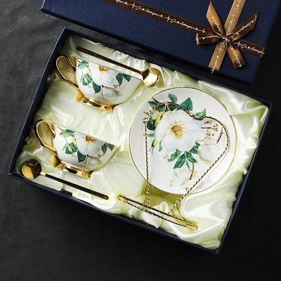 European Coffee Cup Set Bone Porcelain Flower Tea Cup Ceramic for Chic Usage Scenarios