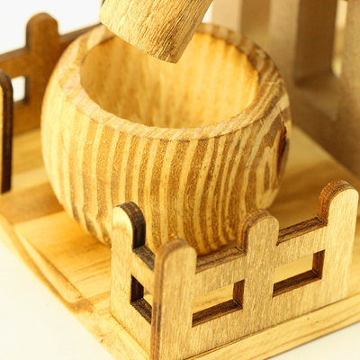 Desktop Handicraft Ornaments Wooden Small Water Hammer Model for Agriculture Industry