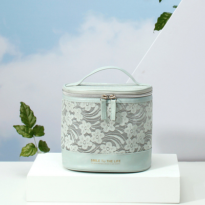 Stylish Presentation Gift Set Large-Capacity Toiletry Bag with Hidden Flower Cylinder