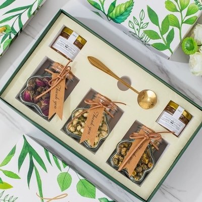 Travel Agency's Favorite Flower Tea Gift Box from Hand Gift Forest Series for Festivals