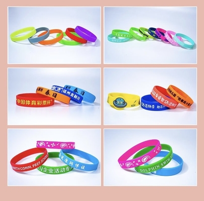 LED Light Novelty Gifts Silicone Wristband with Luminous Lettering and Customized Color