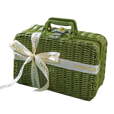 Green Vine Basket Handheld Gift Functional for Alumni Relations / Class Reunions