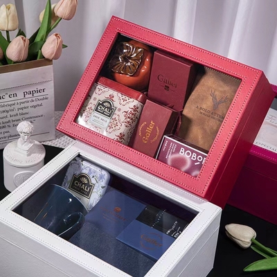 Alumni Relations Transparent Window Opening Heaven and Earth Cover Box for Bridesmaids