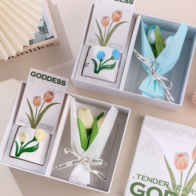 Celebrate Women's Day with the Perfect Gift Creative Flower Aromatherapy Candle Gift Box