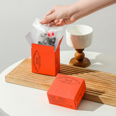 Alumni Relations Tea Gift Peach Oolong Tea in Hot Stamping Packaging March 8th Activity