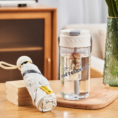 Summer Care Present Customized Logo Two-Piece Set with Water Cup and Capsule Umbrella
