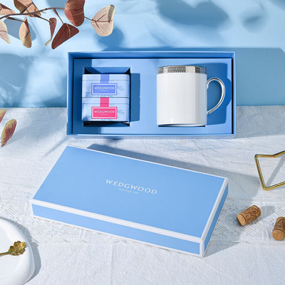 Surprise Your Customers with This Platinum Lace Mug and Portable Tea Jar Gift Box Set