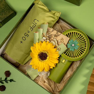 Customized Logo Forest Retro Texture Gift Box Ideal Goddess Day Souvenir for Hotels
