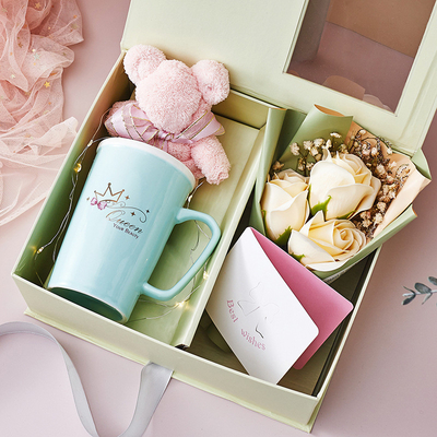 Creative Ceramic Mug Bear Towel Soap Bouquet Greeting Card Light String Souvenirs