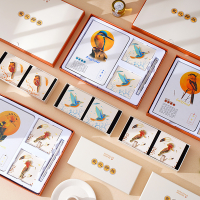 Customized Good Luck Bird Gift Box Set Notebook Brooches and Pen for Business Gifting
