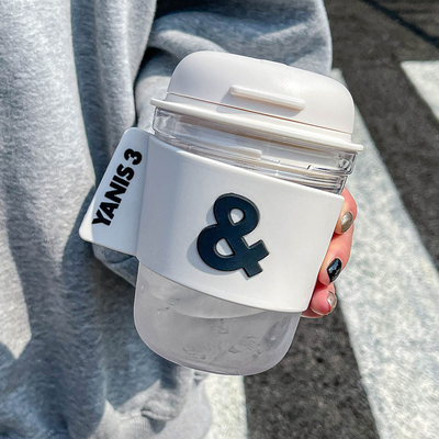 High Appearance and Portable Breeze Summer Straw Coffee Cup for Customer Requirements