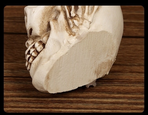 Thanksgiving Skeleton Resin Decoration Desktop Decoration Candle Holder for Craft Gift