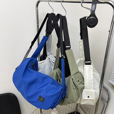 Customized Nylon Waterproof Travel Bag Perfect &quot;Thank You&quot; Gift for Corporate Clients