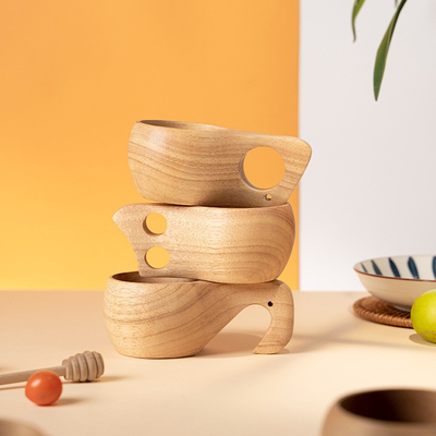 Upgrade Your Travel Gear with Retro Finnish Whole Wood Integrated Creative Coffee Cup