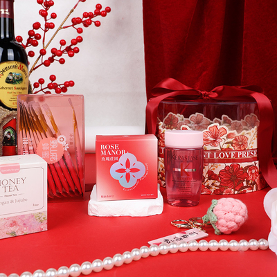 Exclusive Automotive Gift Blossom Sweetheart Rose Manor Souvenir Set for Mother's Day