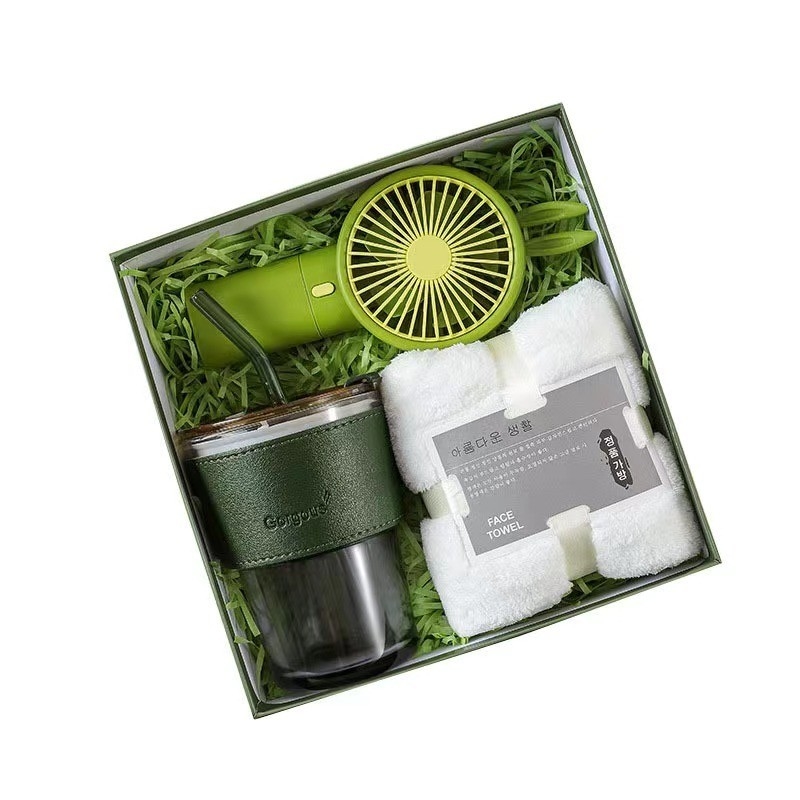 Custom Logo Cup and Hand Gift Set Perfect for Agriculture Annual Meeting at Christmas