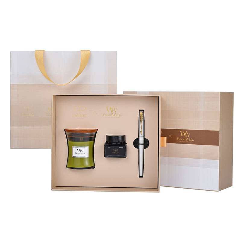 Exclusive Father's Day Gift Wycombe Abbey XL White Gold Pen WoodWick Aromatherapy Set