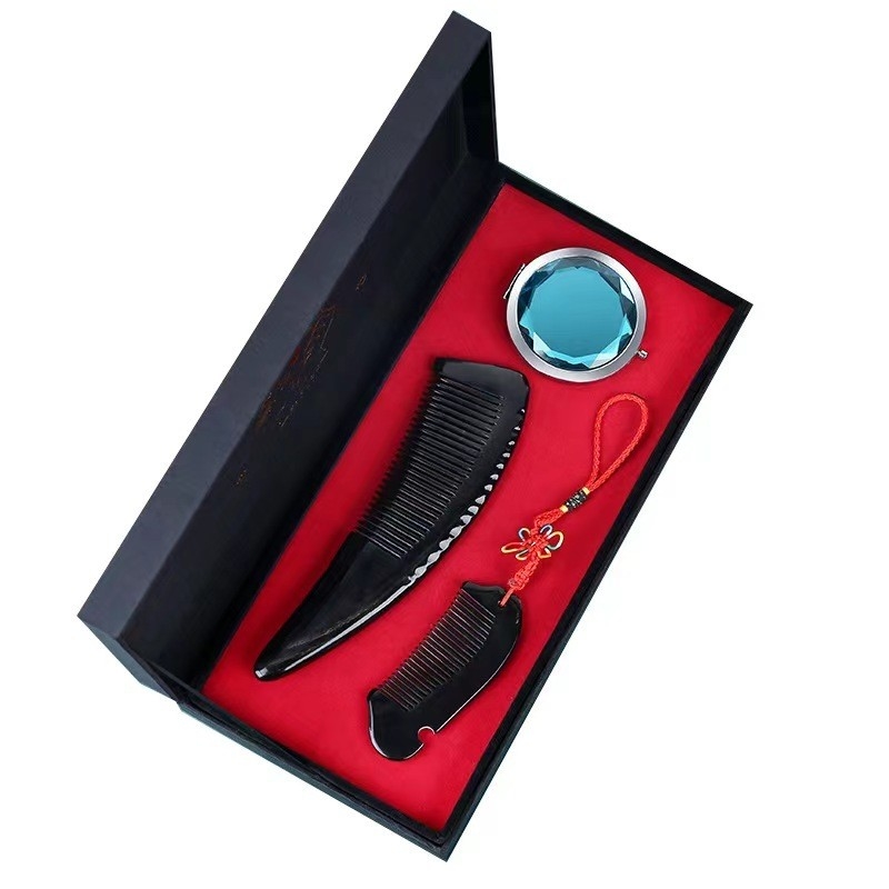 Office Products for Creative Souvenirs Practical Gift Boxes and Horn Combs