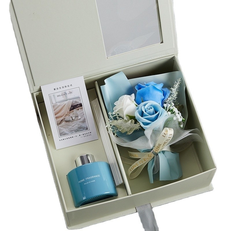 March 8th Festival Handholding Gift Aromatherapy Bouquet Gift Box with Color Printing