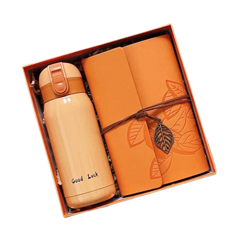 Customized Color Orange Fashion Entry Gift with Hand Warm Cup Notebook Good Luck Pendant