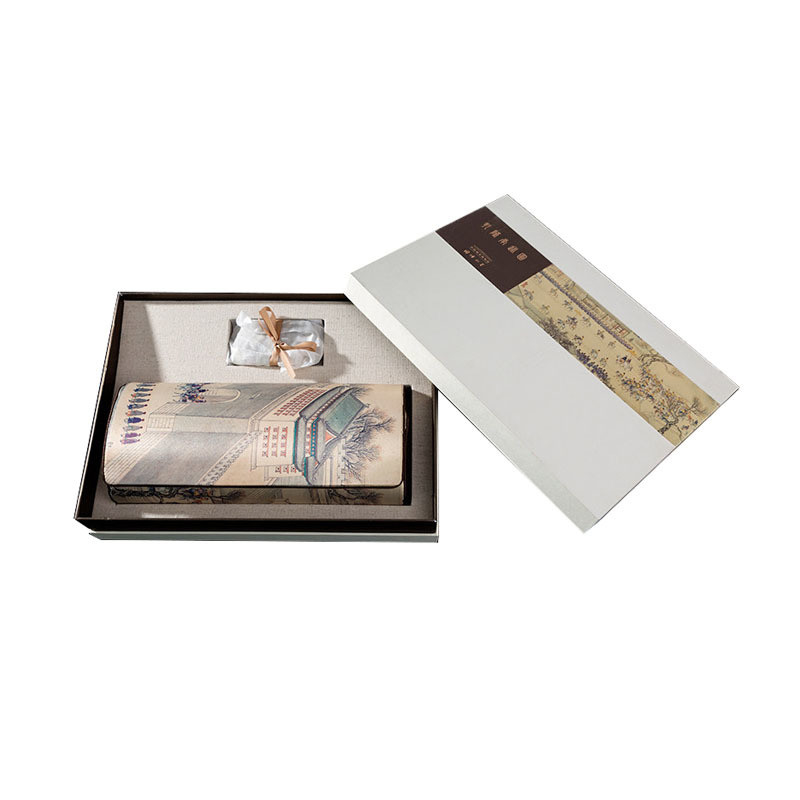 Upgrade Your Activities with This Wireless Mouse and Silk Mouse Pad Gift Box Set