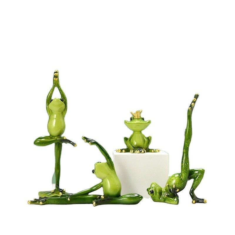Promotion Decorate Gifts Glass Yoga Frog Resin Craft for TV Cabinet and Wine Cabinet